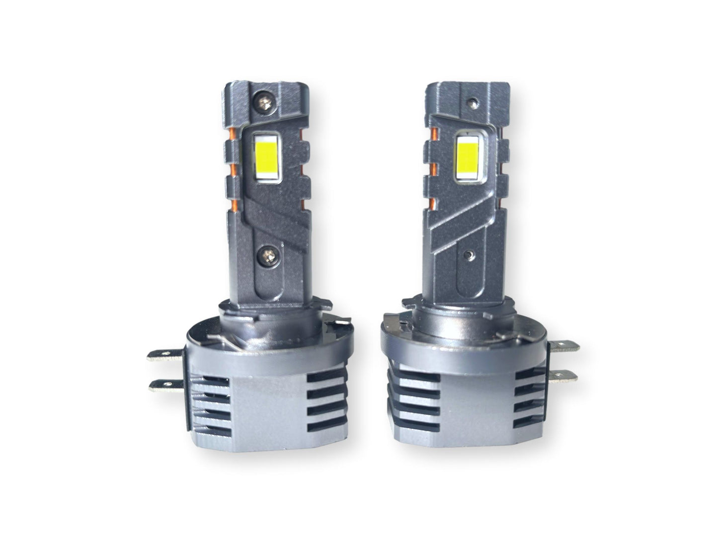 Paire LED H11B, Véritable H11B, Plug and Play. Pour Kia et Hyundai. Très rare!