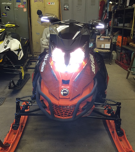 Kit LED pour motoneiges YAMAHA, 20 000 lumens/paire, 6500K, 110W/paire