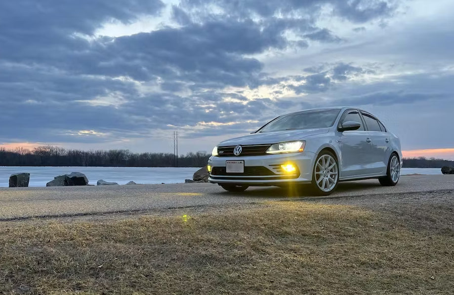 Paire LED pour FOGS, JAUNE 3000K, parfait pour la pluie et les tempêtes de neige.