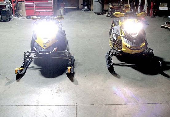 Le PLUS PUISSANT pour votre Motoneige! 20 000 lumens/paire, 6500K, 110W/paire, 12V